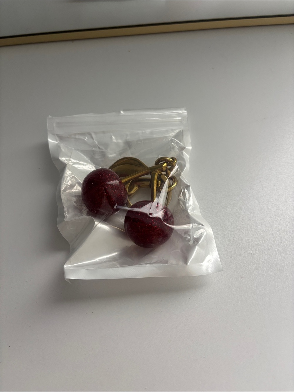 Cherry bag charm - Picture 3 of 3